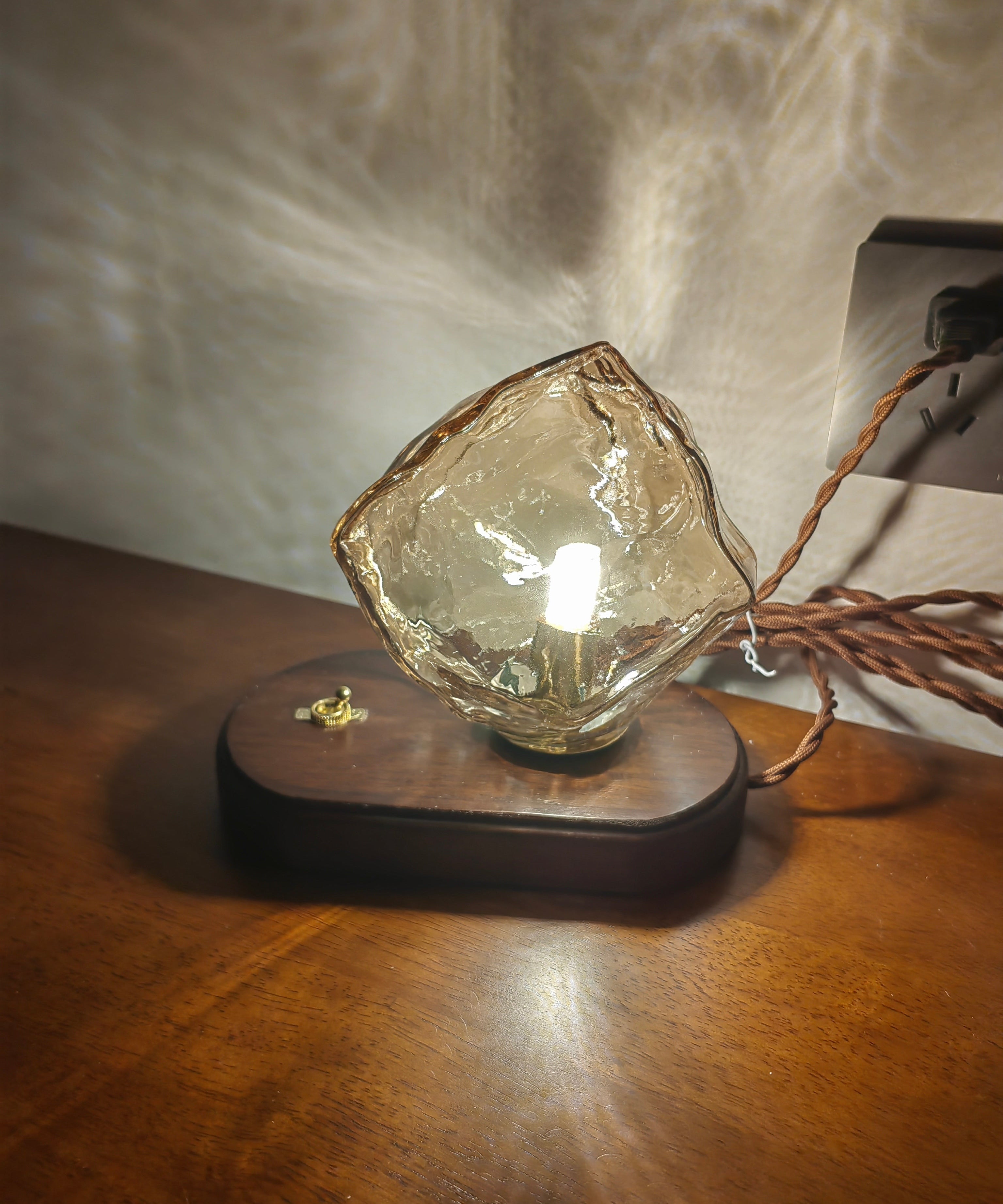 Glass Motion Sensor Table Lamp – Rechargeable LED Light with Natural Design