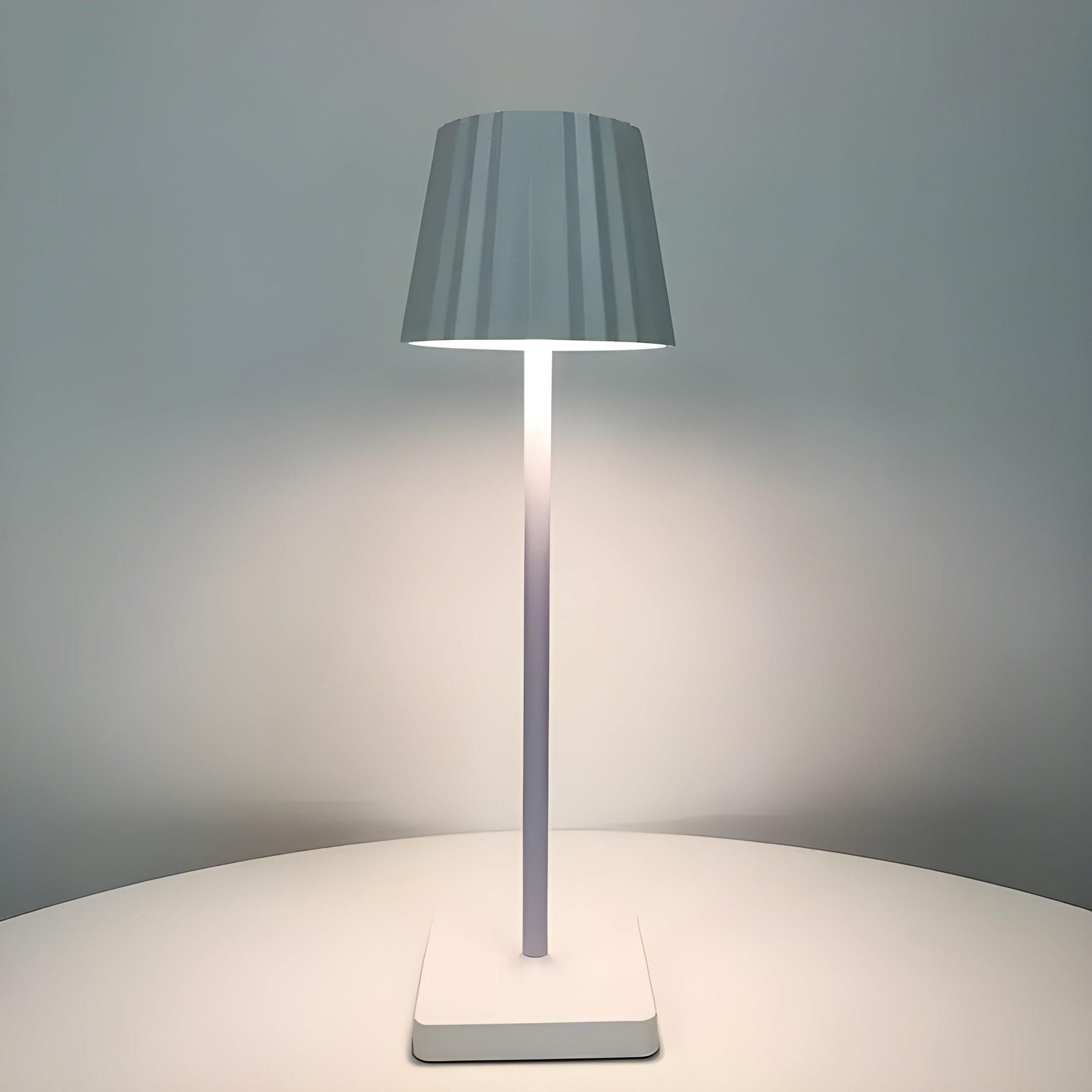 Wireless Table Lamp – Touch Control Rechargeable LED Light