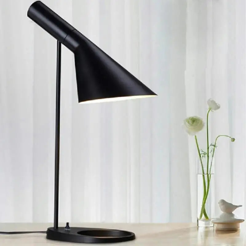 Modern Metal Table Lamp